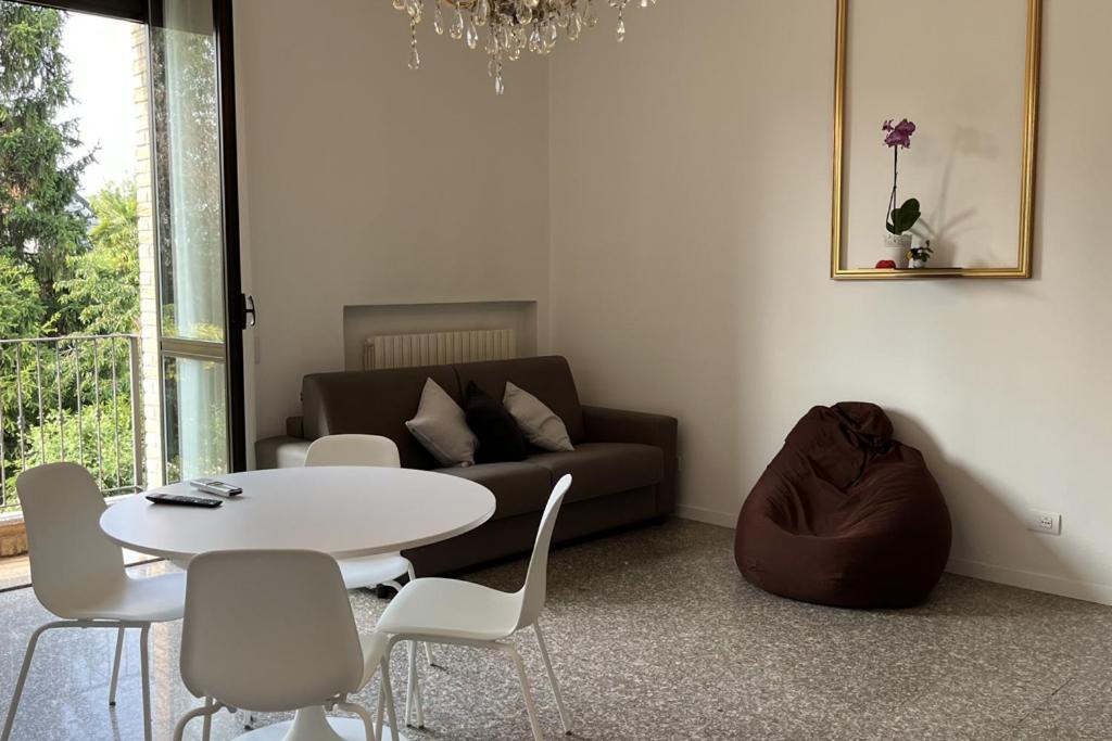 체사노마데르노 La Casa Di Antoine 아파트 외부 사진